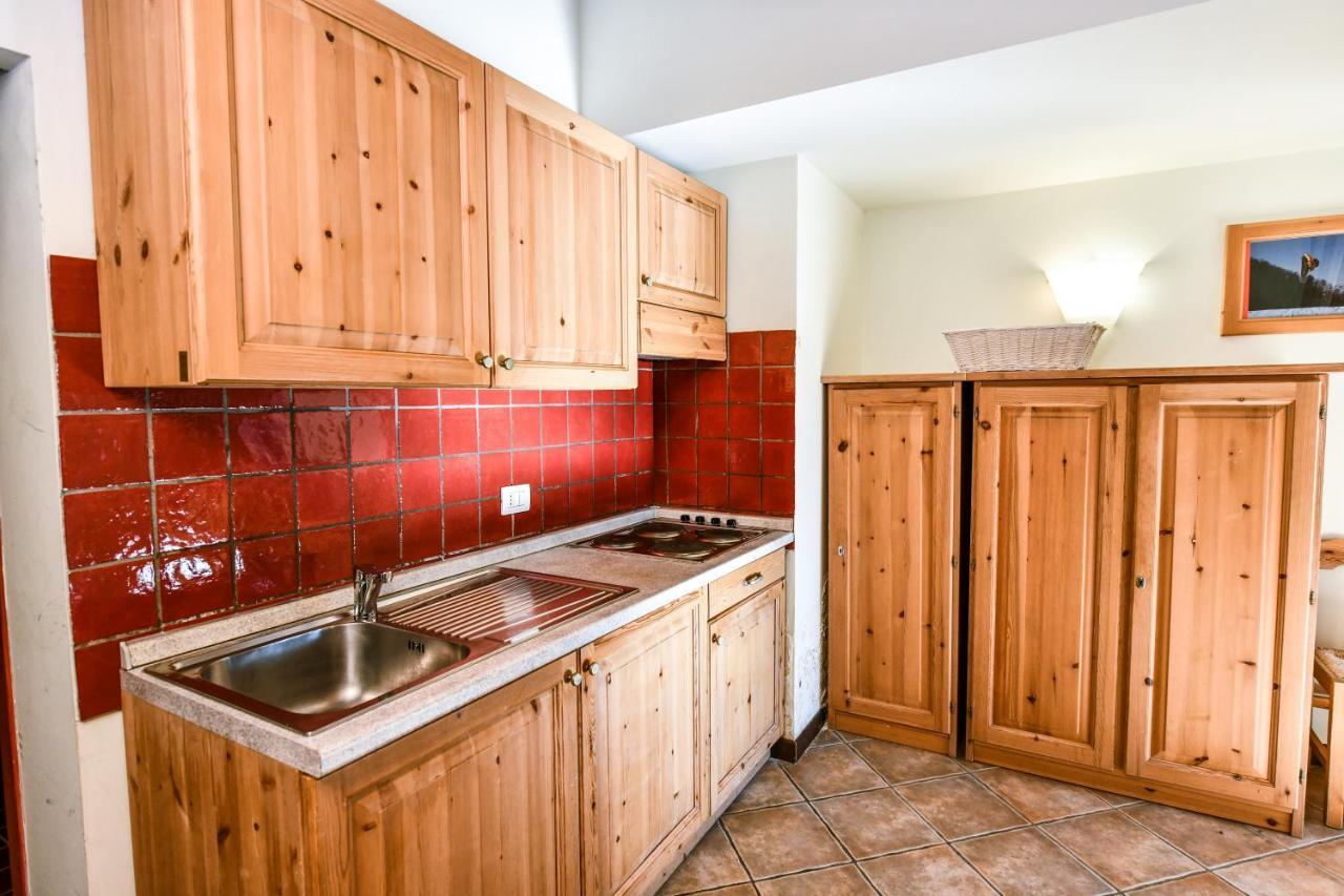 Residence Stalle Lunghe ปราโตเนโวโซ ภายนอก รูปภาพ