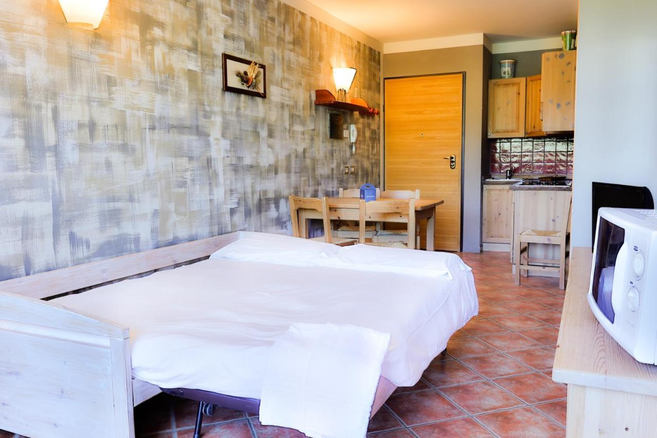 Residence Stalle Lunghe ปราโตเนโวโซ ภายนอก รูปภาพ