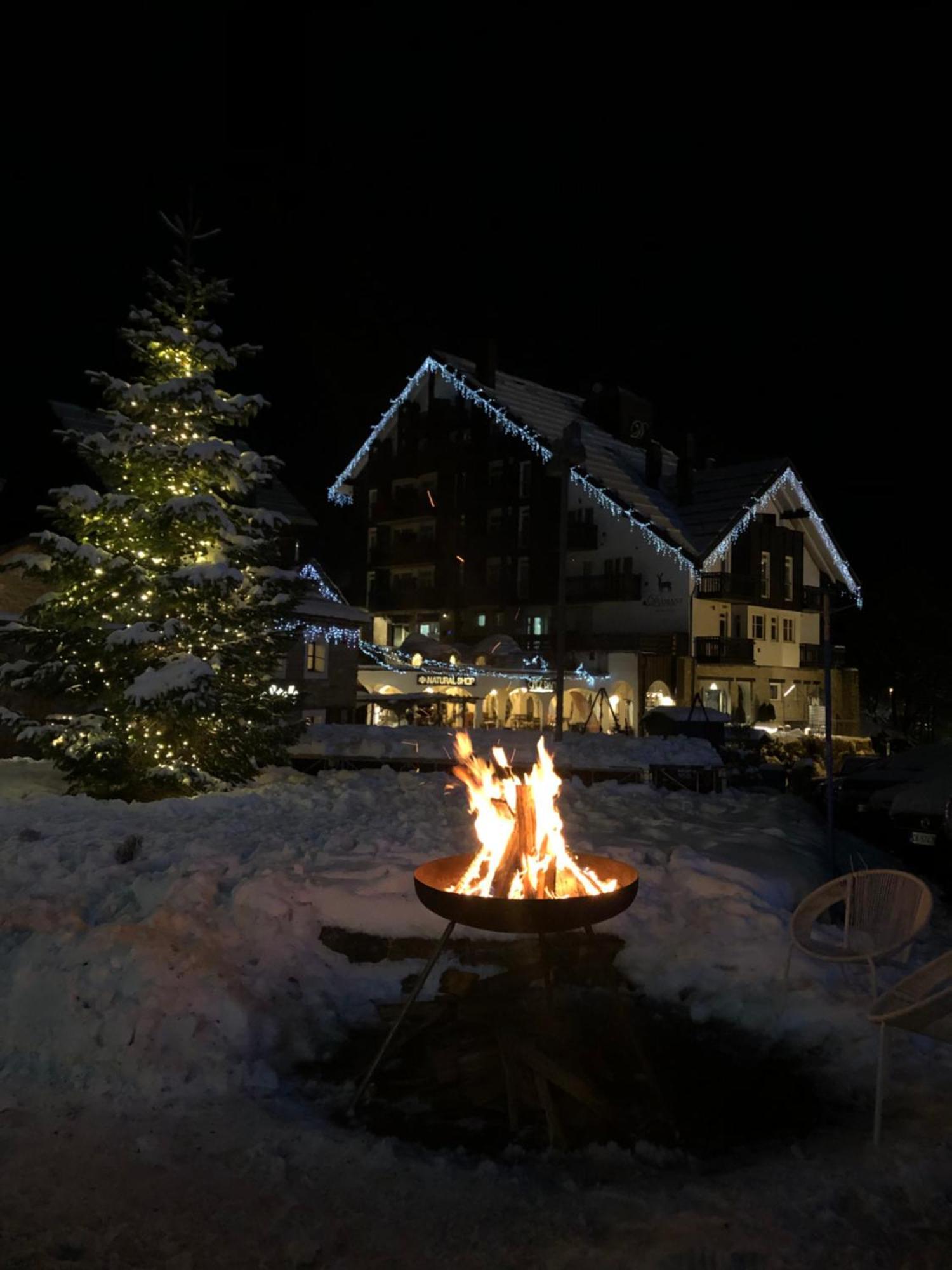 Residence Stalle Lunghe ปราโตเนโวโซ ภายนอก รูปภาพ